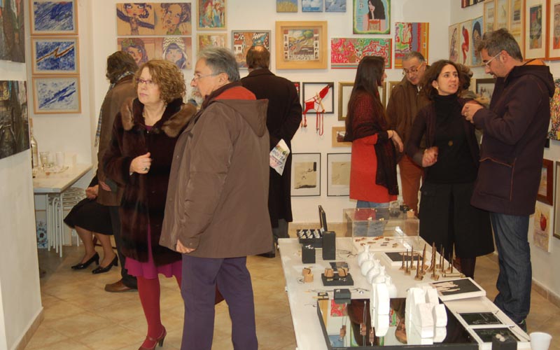 Εγκαινιάστηκε η «ΜΙΚΡΗ φοΡΜΑ» στην Γκαλερί Παπατζίκου (φωτογραφίες, βίντεο)