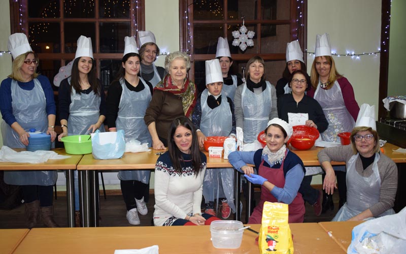 Τα ισπανικά bunuelos στο «Γλυκό σπίτι των Χριστουγέννων»
