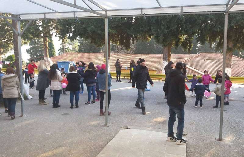 Παράταση απασχόλησης εργαζομένων κοινής ωφελείας στις δομές φιλοξενίας του Υπουργείου Μετανάστευσης