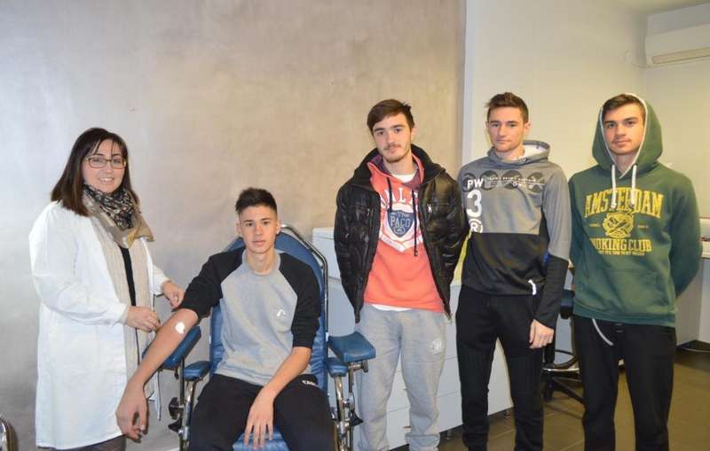 Σε βιοχημικές εξετάσεις υποβάλλονται οι ποδοσφαιριστές της Νάουσας