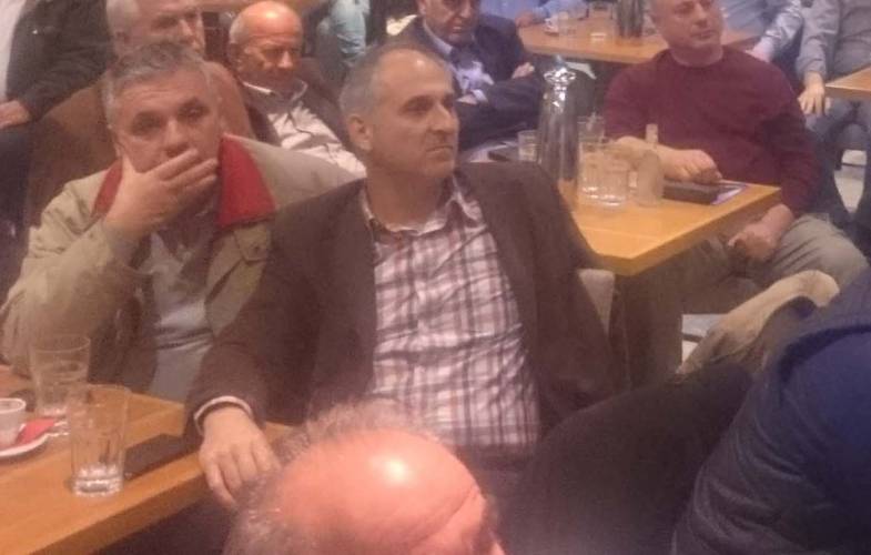 Το μέλος της ΝΟΔΕ Κ. Σισμανίδης στα κεντρικά της ΝΔ