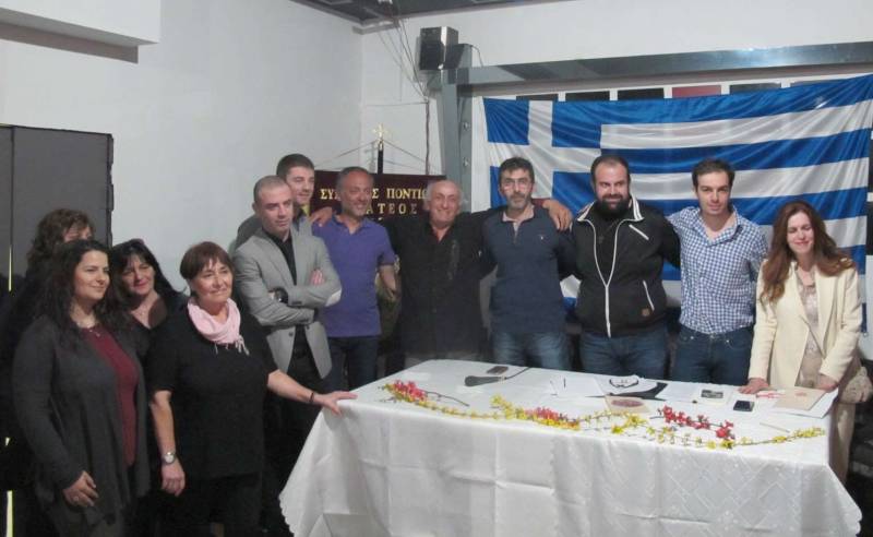 Ο Σύλλογος Πλατέος “Οι Κομνηνοί” τίμησαν τον ποιητή Ηλία Τσέχο