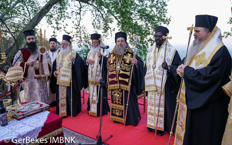 Πανηγυρικός Εσπερινός των Αγίων Ναουσαίων Νεομαρτύρων και η 195η επέτειος του Ολοκαυτώματος