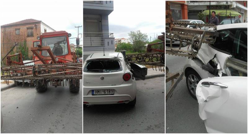 Τρακτέρ πήρε σβάρνα τρία αυτοκίνητα στην Αλεξάνδρεια