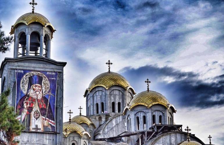 Πανηγυρίζει ο υπό κατασκευή Ιερός Ναός του Αγίου Λουκά του Ιατρού στην Ι.Μ.Παναγίας Δοβρά