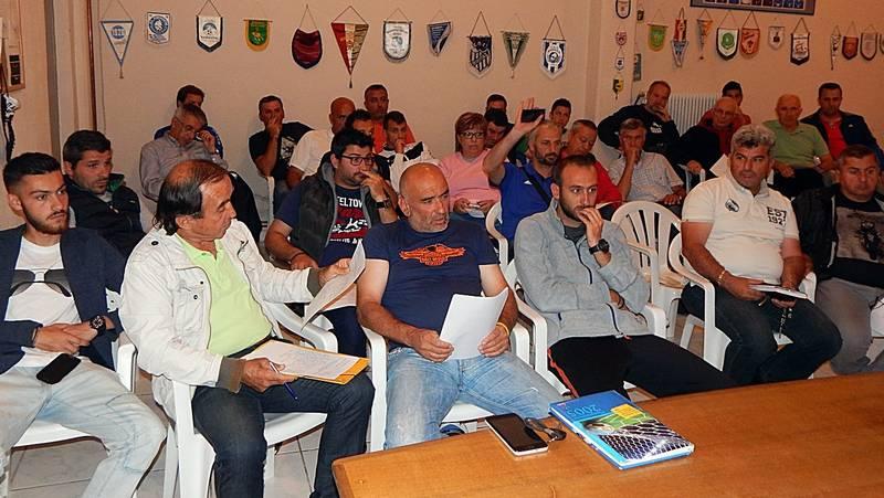 Αλλαγές στα πρωταθλήματα προωθεί η Ένωση