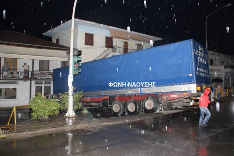Οδηγός σκόρπισε τον τρόμο στον Κοπανό
