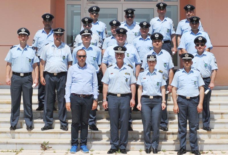 Πιστοποιητικά σπουδών σε 15 αστυνομικούς στην Σχολή της Βέροιας