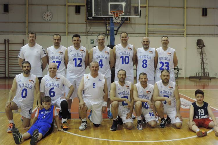 Χάλκινοι οι WARRIORS Βέροιας στο πανελλήνιο πρωτάθλημα στην κατηγορία 40+