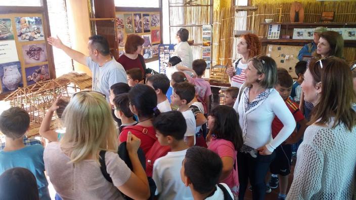Επίσκεψη του Δημοτικού Κουλούρας στη Λίμνη της Καστοριάς