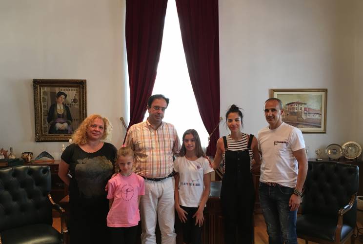Αθλήτριες της Ρυθμικής Γυμναστικής του Φιλίππου στο Δήμαρχο Βέροιας