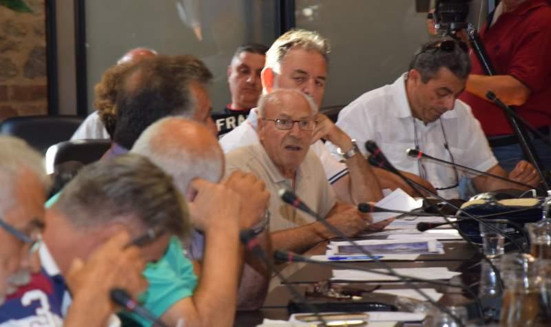 Βολές Πολυχρονιάδη κατά Κοτταρίδη στο Δημοτικό Συμβούλιο Βέροιας για Παλαιά Μητρόπολη