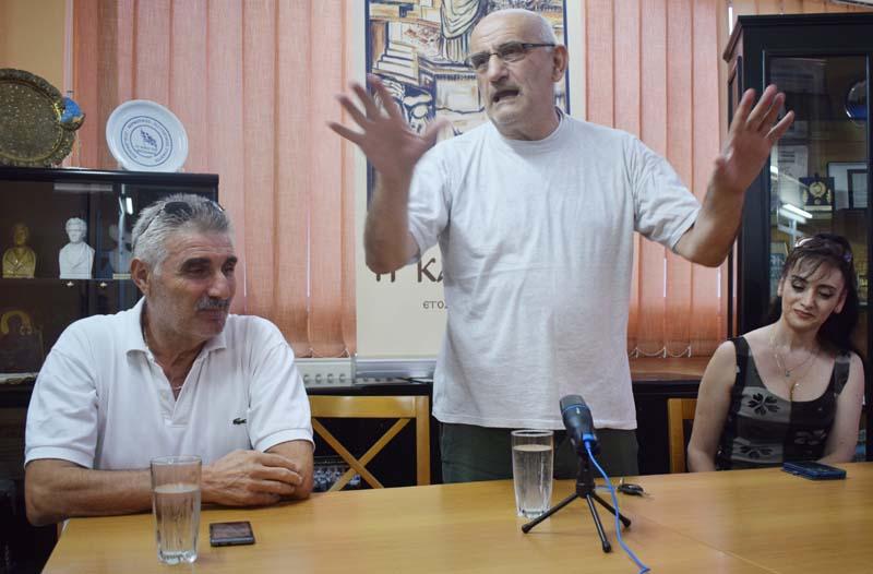 Τα εύσημα του Τάκη Βαμβακίδη στην Καλλιθέα και το παράπονο του Κώστα Τοπαλίδη