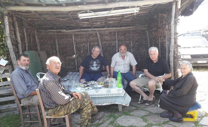 Ουρσουζίδης: Οι  Σαρακατσάνοι  ξωμάχοι  κτηνοτρόφοι  του Βερμίου
