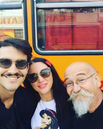 Στην ΕΡΤ3 το Veria Puppet – Στην πλατεία Ωρολογίου στάθμευσε το Teatro Mobile