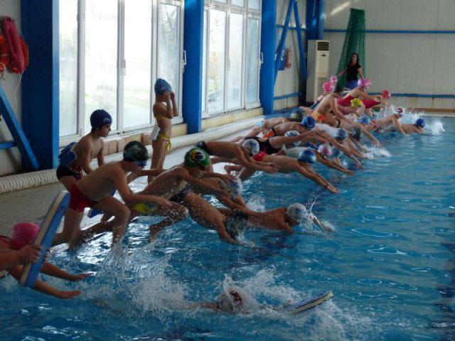 Κολύμβηση στο πλαίσιο του μαθήματος Φυσικής Αγωγής στην Πρωτοβάθμια Εκπαίδευση