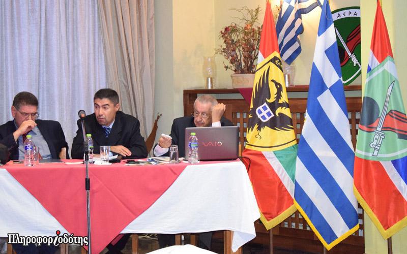 Παρουσιάστηκε το βιβλίο του Ιωάννου Παπαφλωράτου στην Λέσχη Αξιωματικών Βέροιας (φωτογραφίες)