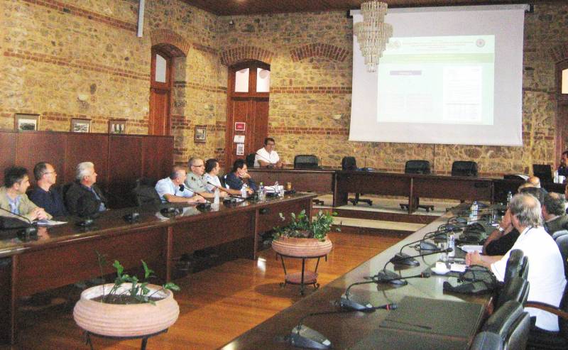 Τους εθελοντές της πολιτικής προστασίας δεξιώθηκε ο Κώστας Καλαϊτζίδης