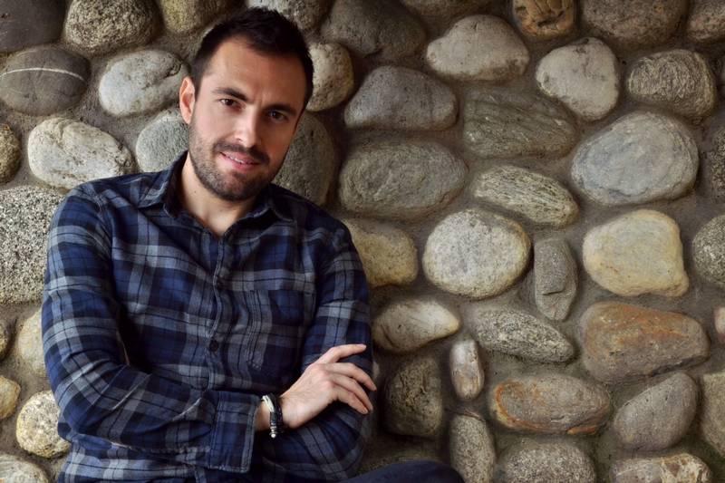 Στάθης Γκαντζούρας: Ο Βεροιώτης καλλιτέχνης κάνει τα πρώτα βήματα στην δισκογραφία