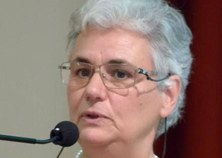 Η καθηγήτρια νευρολογίας Μάγδα Τσολάκη στους «Ακαδημαϊκούς Διαλόγους»