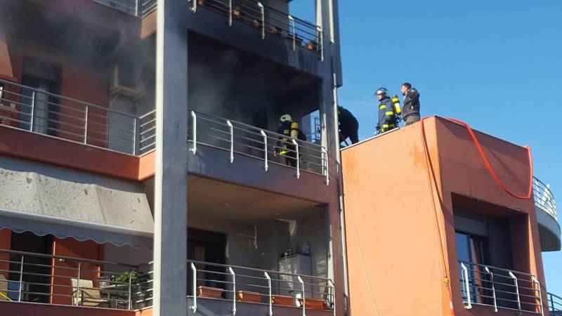 Φωτιά απείλησε διαμέρισμα στην Βέροια