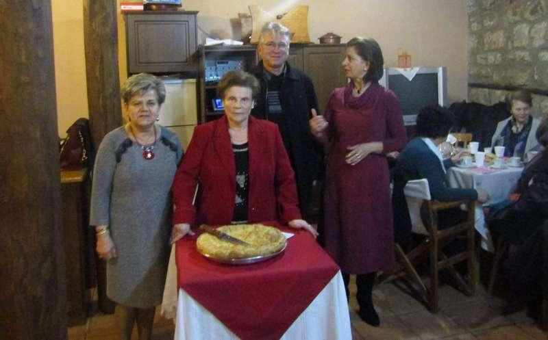 Το Τμήμα Γυναικών του Συλλόγου Βλάχων Βέροιας έκοψε την βασιλόπιτα