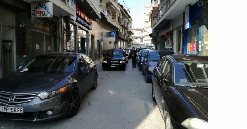 Ένας οδηγός φράκαρε το κέντρο της Βέροιας