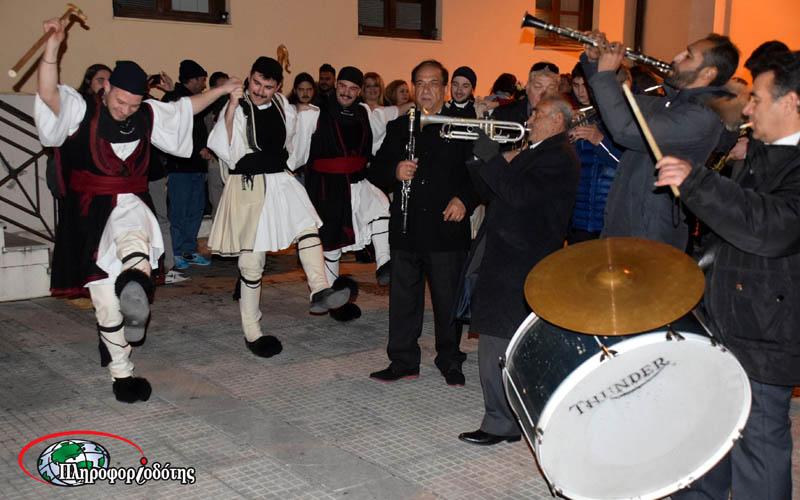 Το πρόγραμμα μαθημάτων στα τμήματα του Συλλόγου Βλάχων Βέροιας