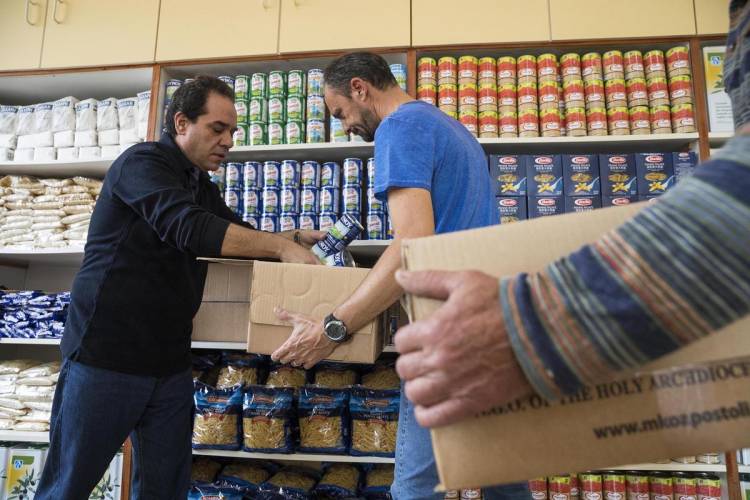 Συγκέντρωση τροφίμων μακράς διάρκειας στο Κοινωνικό Παντοπωλείο Αλεξάνδρειας