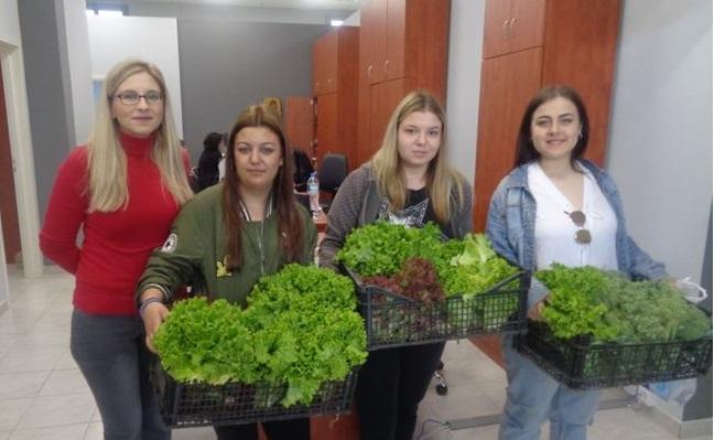 Ενίσχυση του κοινωνικού παντοπωλείου του Δήμου Αλεξάνδρειας από το ΕΠΑΛ