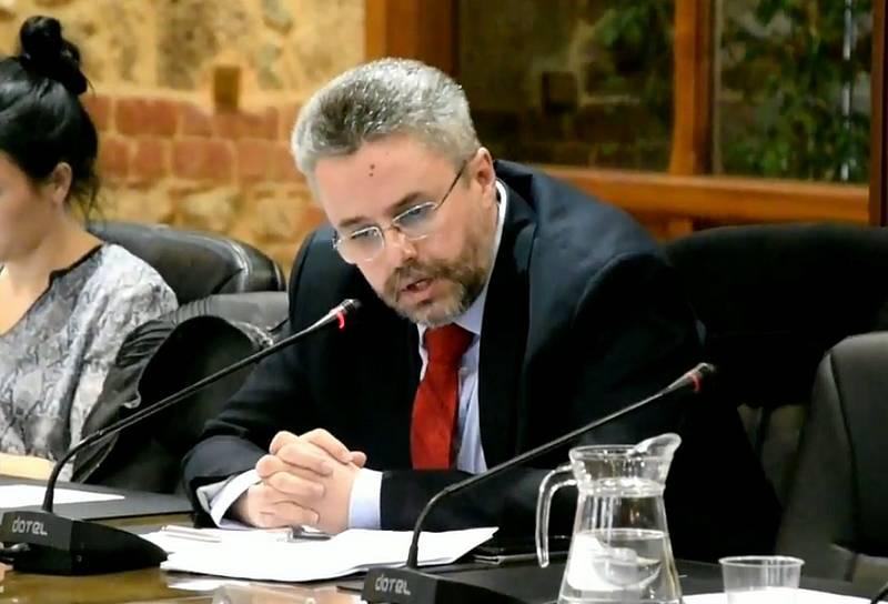 Παπαγιάννης: Κάθετα αντίθετοι στο ελεγχόμενο σύστημα στάθμευσης