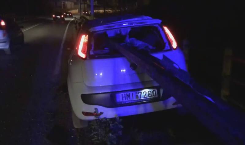 Απίστευτο τροχαίο στη Νάουσα