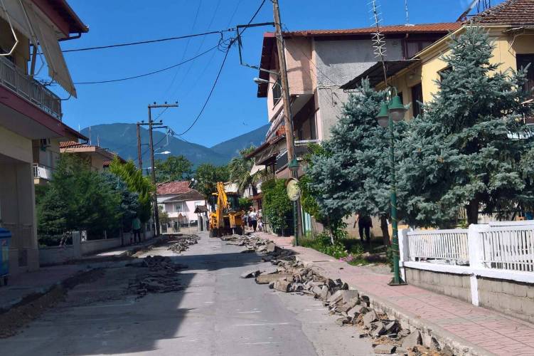 Φωτιστικά LED στον Κοπανό