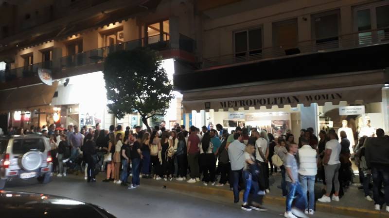 Λαϊκό προσκύνημα στην παράσταση του Μάρκου Σεφερλή στην Βέροια