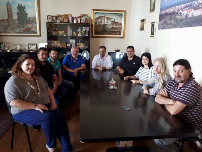 Η διοίκηση του Τουριστικού Ομίλου Σελίου συναντήθηκε με τον δήμαρχο Βέροιας για προβλήματα του χωριού