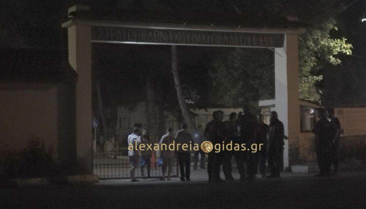 Επεισόδιο μεταξύ προσφύγων στο hot spot στην Αλεξάνδρεια – μαχαιρωμένος άντρας στο νοσοκομείο