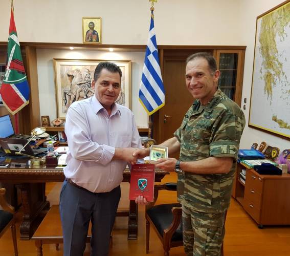 Επίσκεψη του αντιπεριφερειάρχη Ημαθίας στον διοικητή της Ιης Μεραρχίας Πεζικού