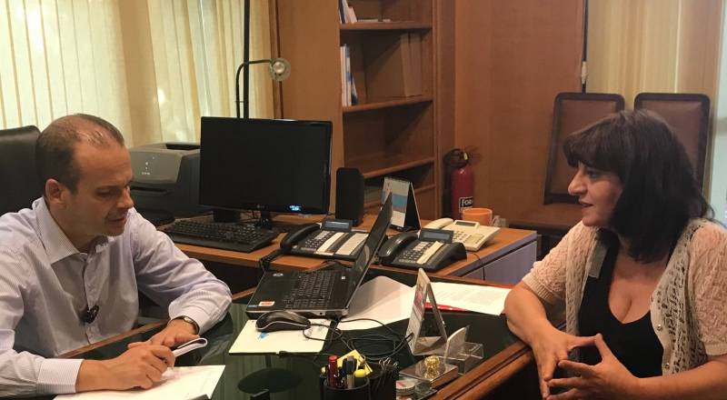 Η Φρόσω Καρασαρλίδου με τον γ.γ. Μεταφορών για τον Προαστιακό Σιδηρόδρομο Ημαθία – Θες/νίκη
