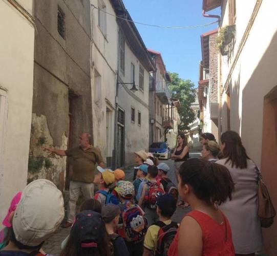 Ξενάγηση στις παραδοσιακές γειτονιές της Νάουσας