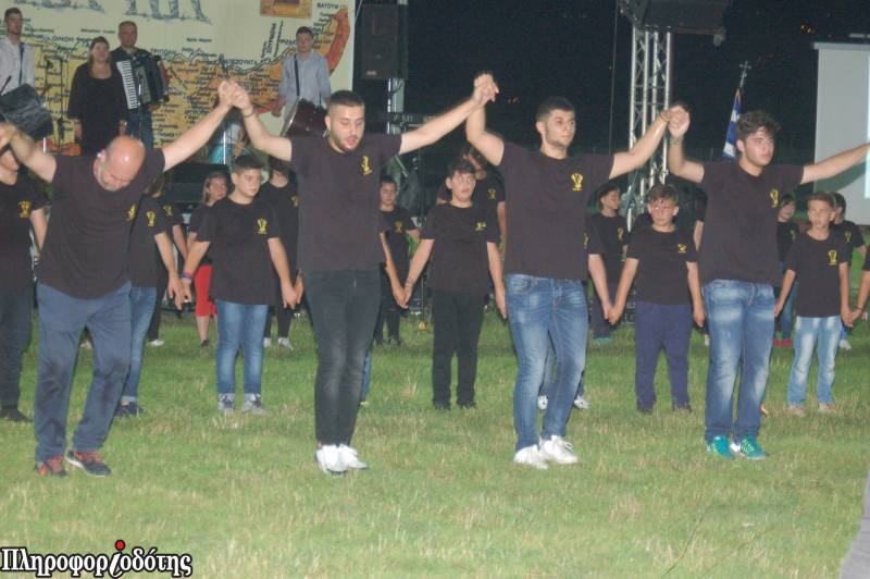 Ποντιακή βραδιά με πολύ κέφι στο Μακροχώρι (φωτογραφίες, βίντεο)