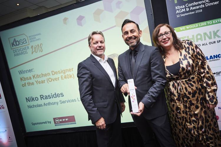 Το βραβείο του Kitchen Designer of the Year για το 2018, στον βεροιώτη σχεδιαστή Νίκο Χατζηπαρασίδη