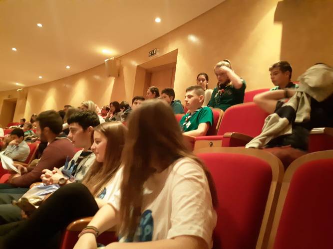 Εκπαίδευση Λυκοπούλων & Προσκόπων μέσα από το κουκλοθέατρο