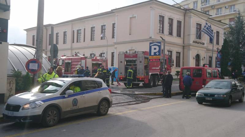 Άσκηση στο υπόγειο πάρκινγκ του Δημαρχείου έκανε η Πυροσβεστική