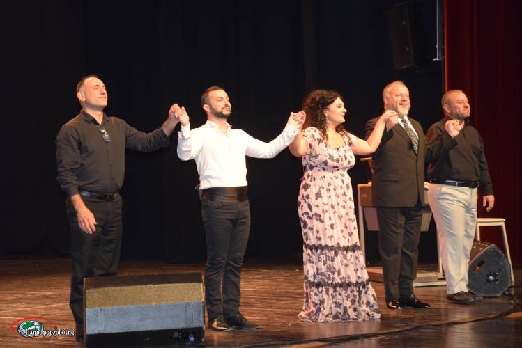 Γεμάτη μαγικές μελωδίες η συναυλία «Από το Broadway στο Hollywood» στην Βέροια (φωτογραφίες, βίντεο)