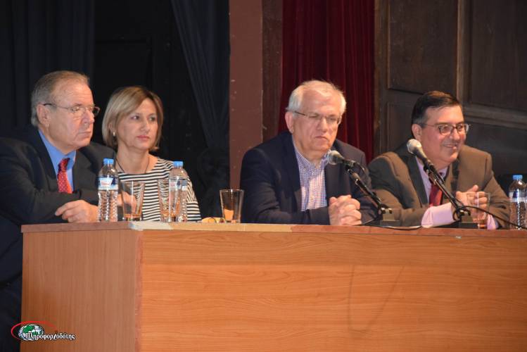 «Η πρόληψη και έγκαιρη διάγνωση σώζει ζωές» το μήνυμα της ημερίδας για τον καρκίνο του μαστού στην Βέροια (φωτογραφίες)