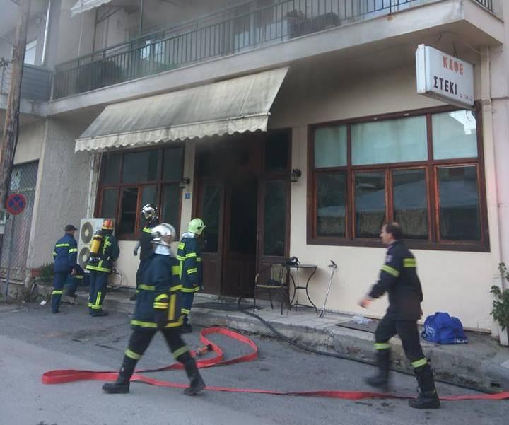Φωτιά σε καφενείο στην Βέροια