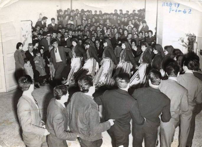Αναβίωση εθίμου «Χυτάτε να υπάμε σον Ε-Βασίλη» στο Πλατύ