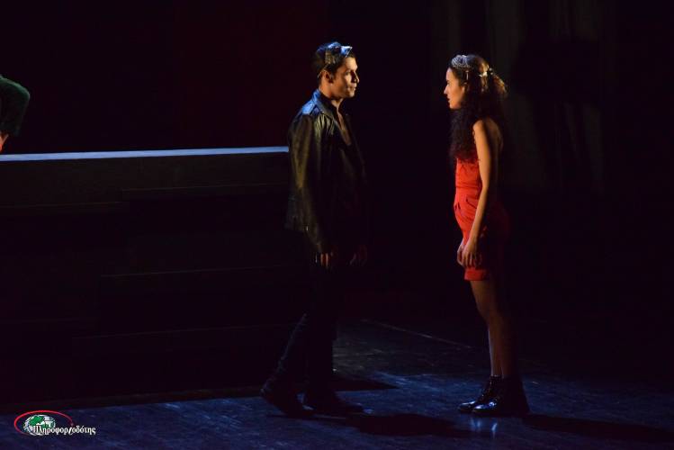Η πρωτότυπη παράσταση «Romeo + Ιουλιέτα» παρουσιάστηκε στην Βέροια (φωτογραφίες, βίντεο)