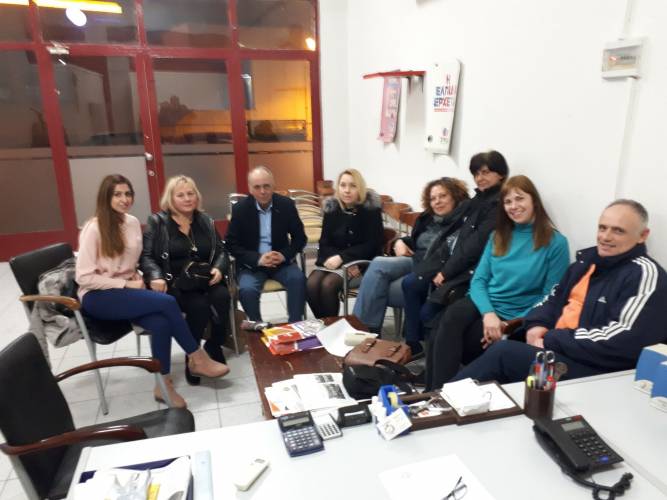 Συνάντηση Αντωνίου – εργαζομένων ΚΔΑΠ στην Αλεξάνδρεια