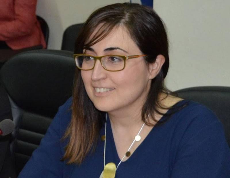 Στέλλα Αραμπατζή: Λίγες σκέψεις για την υποψηφιότητά μου με τον συνδυασμό ΕΝΑ ΜΑΖΙ